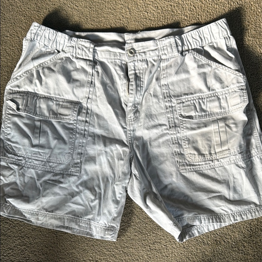 Men's light beige Croft & Borrow Cargo Shorts